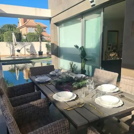 Luxury Village Villa *